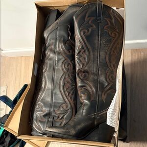 Steve Madden Lasso Knee High